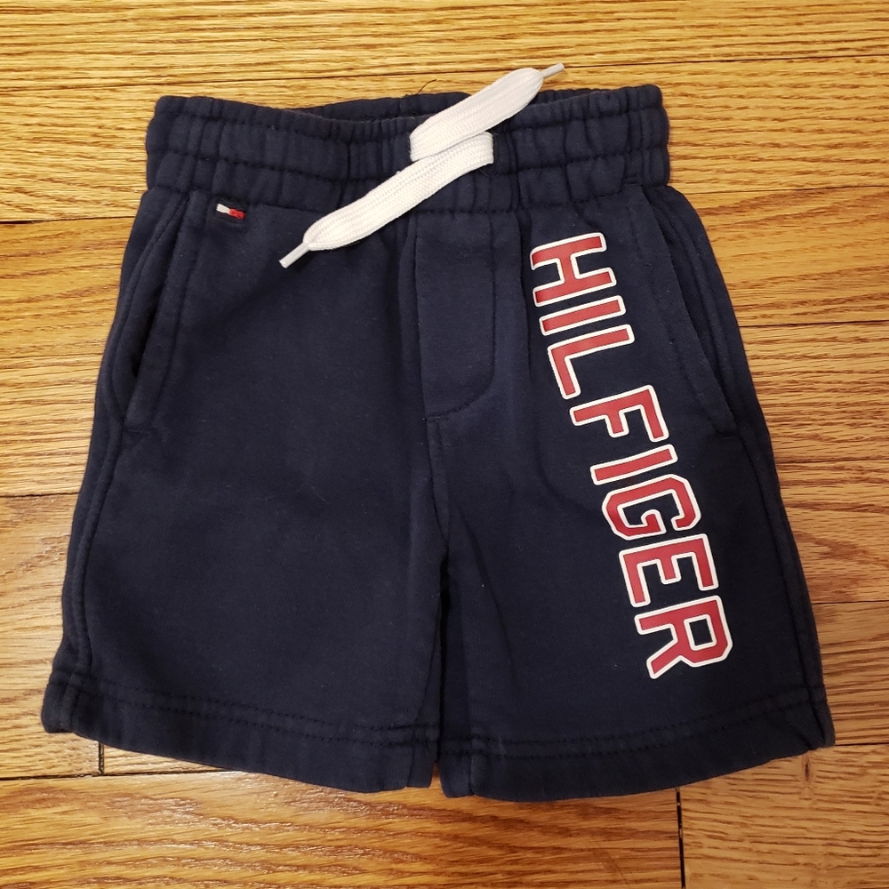 2T Tommy Hilfiger Shorts